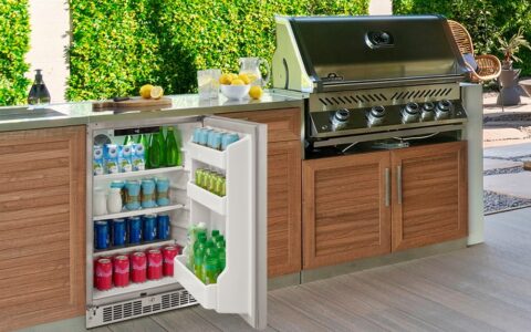 Outdoor Kitchen Refrigerators and Accessories